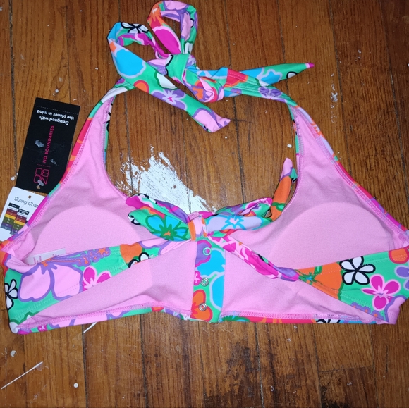 NWT No Boundaries Floral Retro Bikini Top Jr's. L - Picture 5 of 5